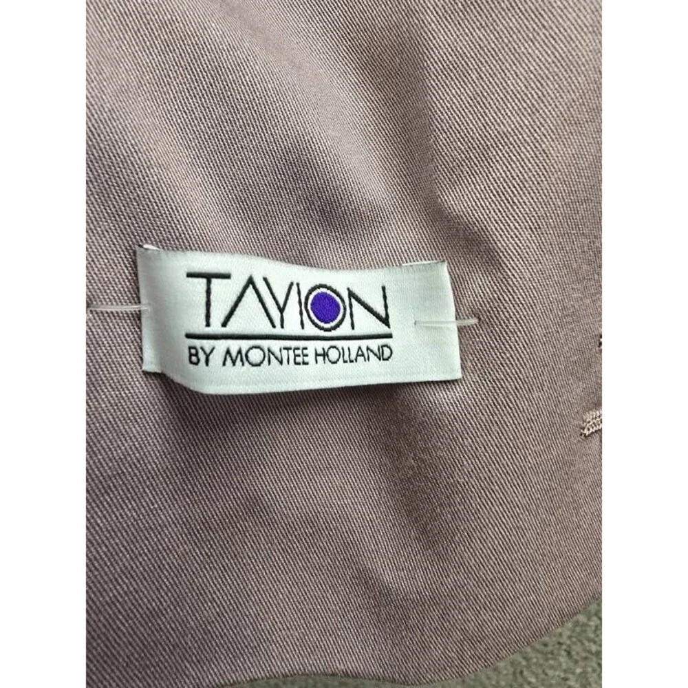 Tayion Collection Classic Fit Double-Breasted Suit Jacket Men's 46R Purple Solid